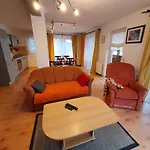 Haus Irina & Haus Anna Elend
