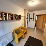 Haus Irina & Haus Anna Appartement Elend