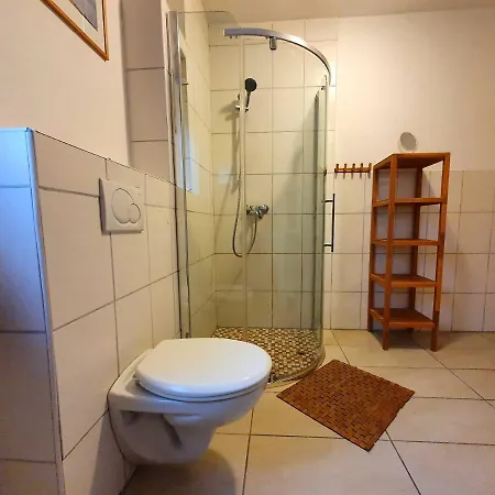 Haus Irina & Haus Anna * エーレント