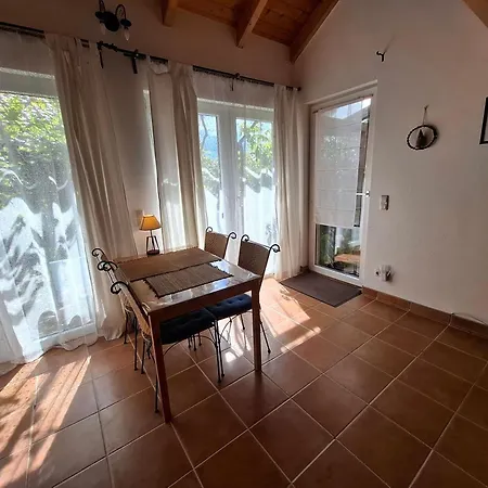 Haus Irina & Haus Anna Appartamento Elend